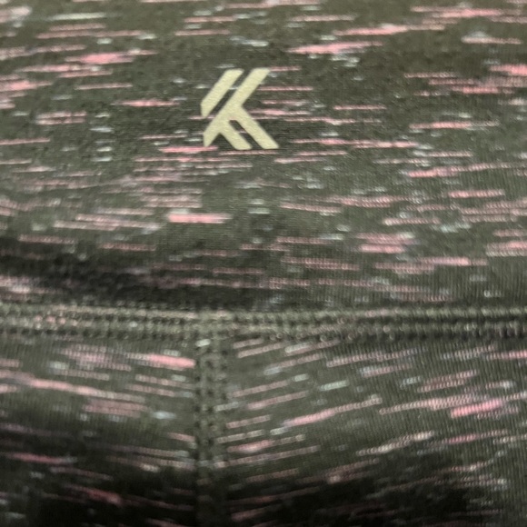 Kyodan Black & Purple Speckle Print Leggings – Size Large - Picture 4 of 4